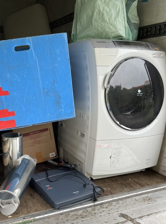 小金井市にてドラム式洗濯機などの片付け作業を行いました